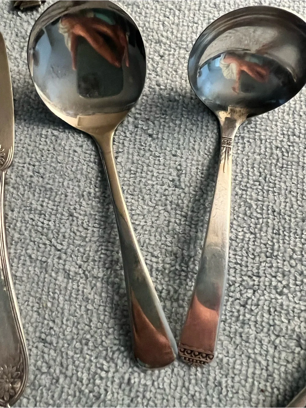 Silver Flatware Set - Assorted Spoons, Butter Knives & Serving Pieces